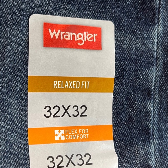 WRANGLER 5-Star Relaxed Fit Jeans. 32” X 32” NWT - Picture 10 of 11